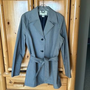 Woman’s Eddie Bauer blue and white checkered trench coat. Size M